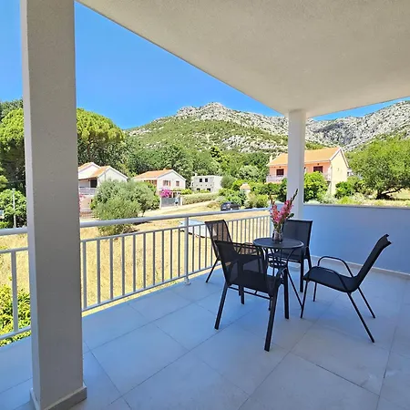 Πανσιόν Balota 3*