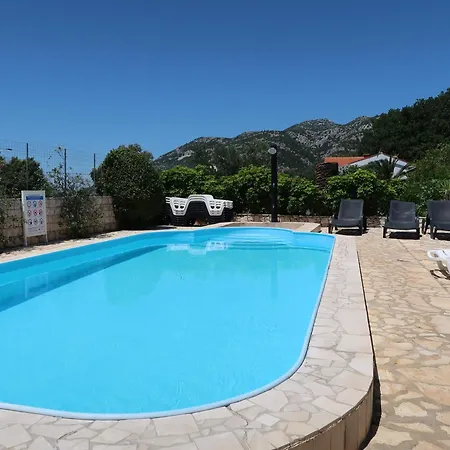 Balota Pensjonat 3*